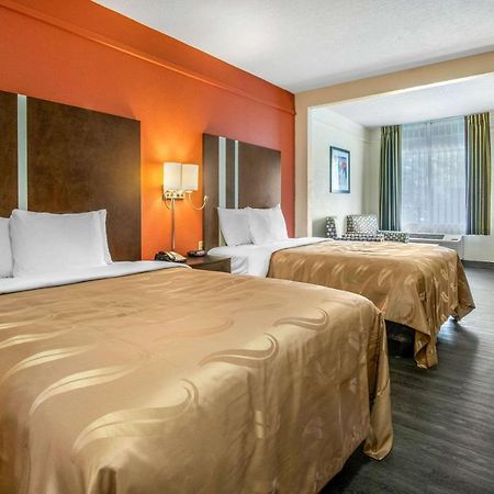 Quality Inn & Suites Jacksonville-Baymeadows Exterior foto