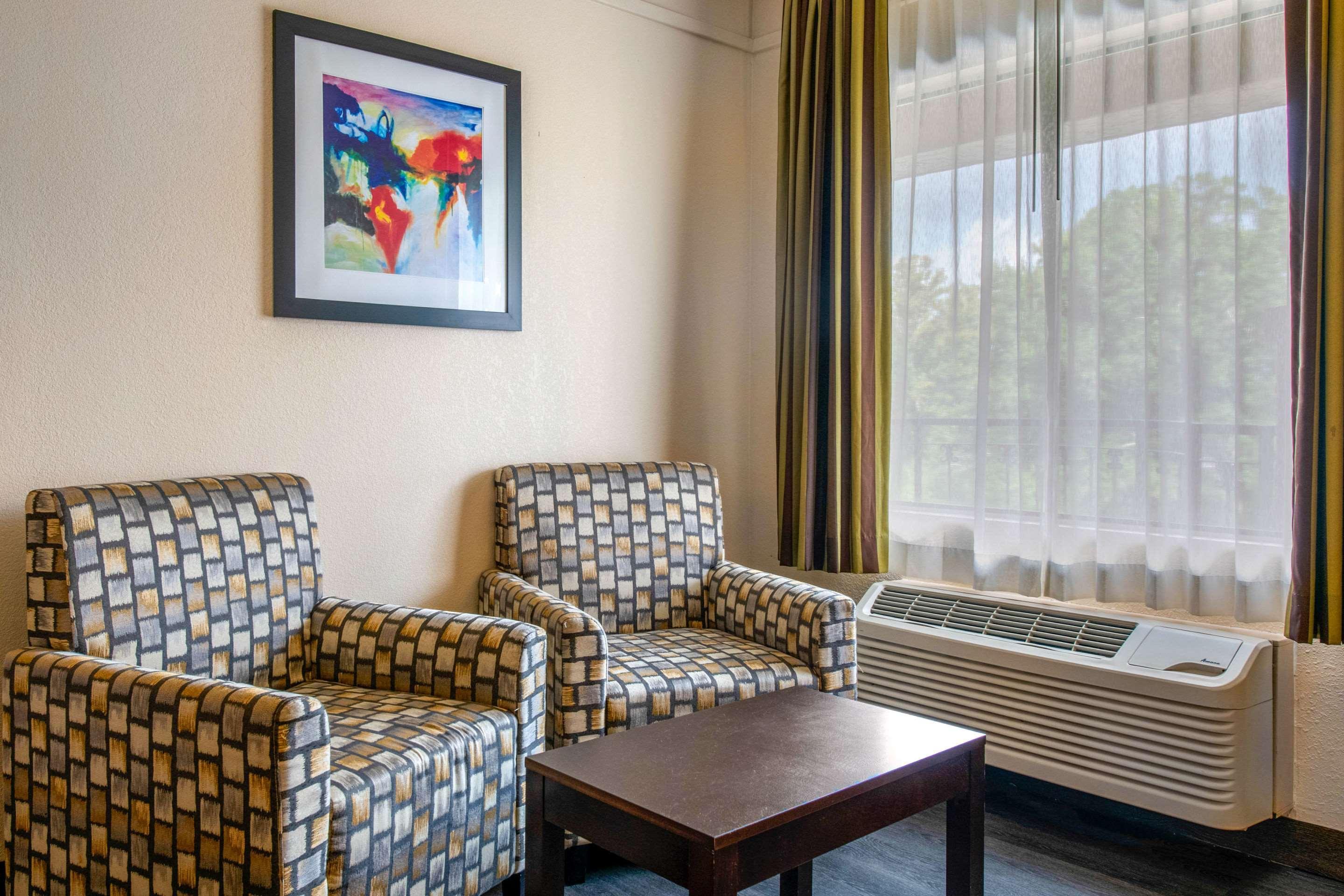 Quality Inn & Suites Jacksonville-Baymeadows Exterior foto